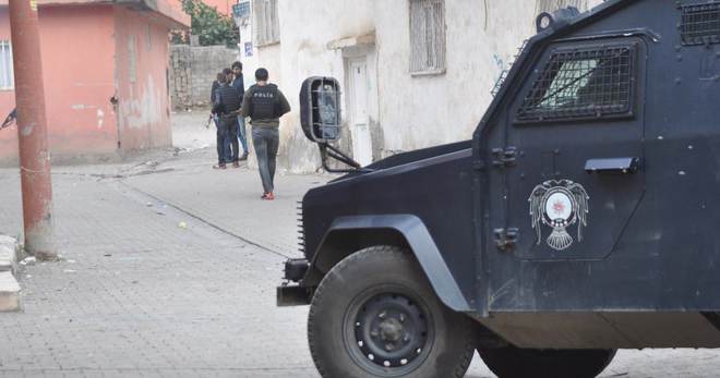 ŞIRNAK'TA 1 POLİS ŞEHİT, 2 POLİS YARALI