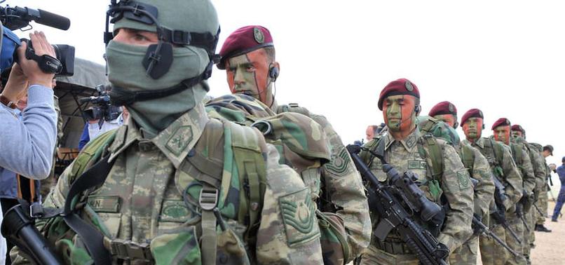 BORDO BERELİLER İLK KEZ SUR'DA