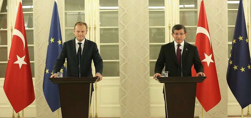 DAVUTOĞLU: AB İLE PARA PAZARLIĞI YAPMADIK