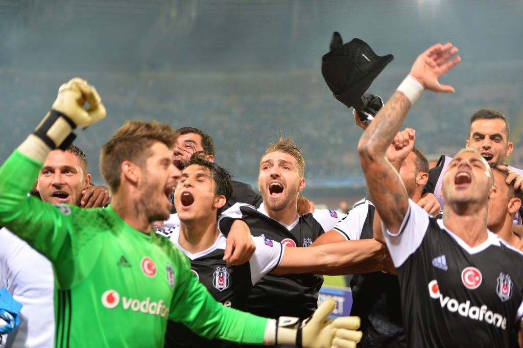Beşiktaş sadece Napoli’yi değil hakemi de yendi