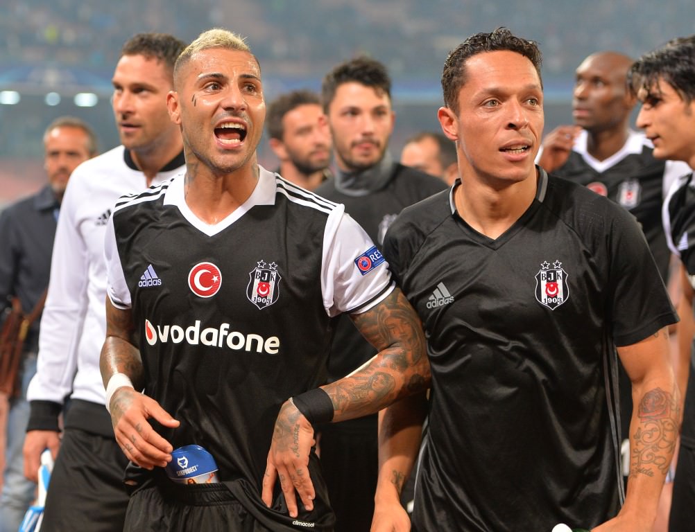 Beşiktaş sadece Napoli’yi değil hakemi de yendi