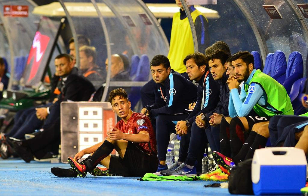 Emre Mor'dan Terim'e tepki