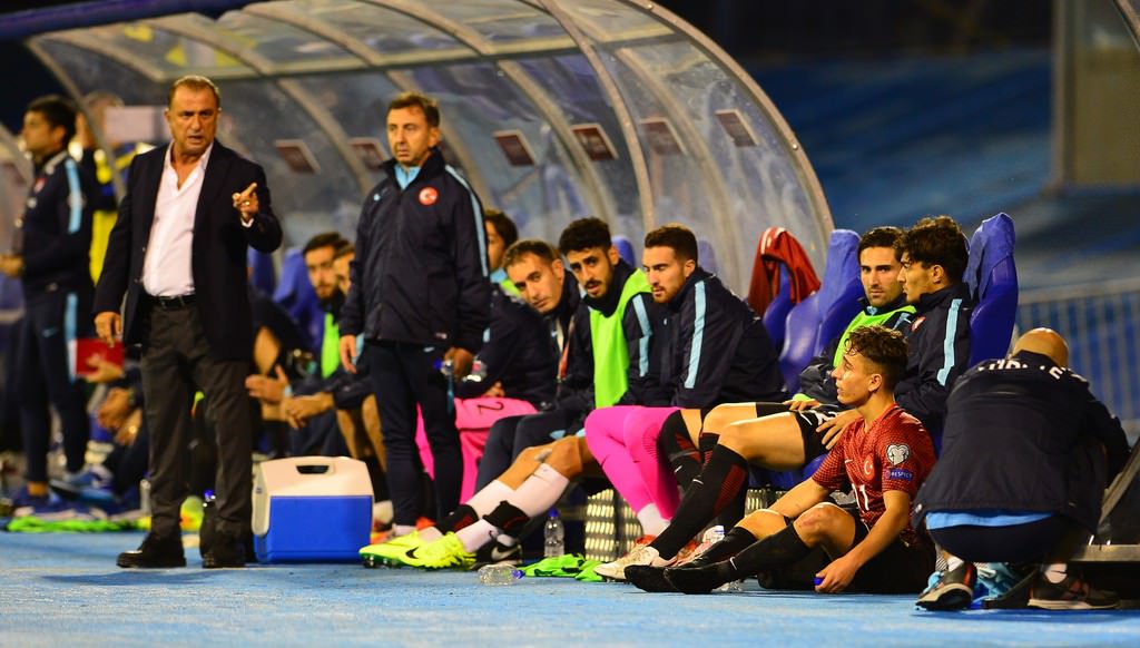 Emre Mor'dan Terim'e tepki