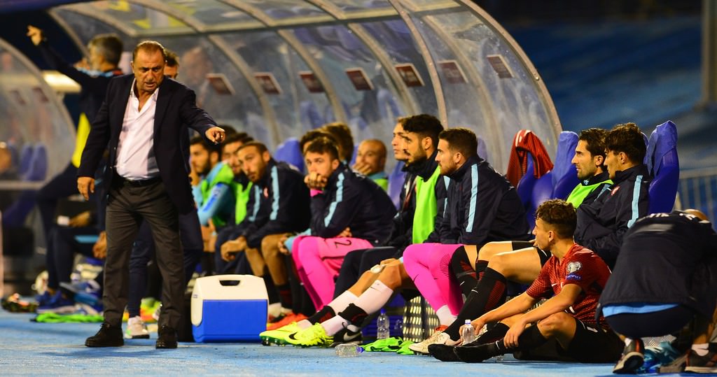 Emre Mor'dan Terim'e tepki