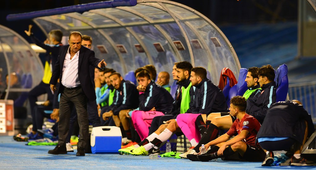 Emre Mor'dan Terim'e tepki