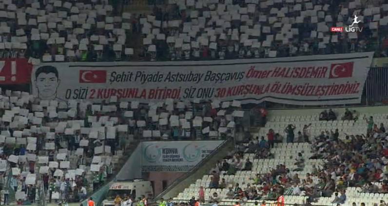 Konya'da anlamlı 15 Temmuz koreografisi