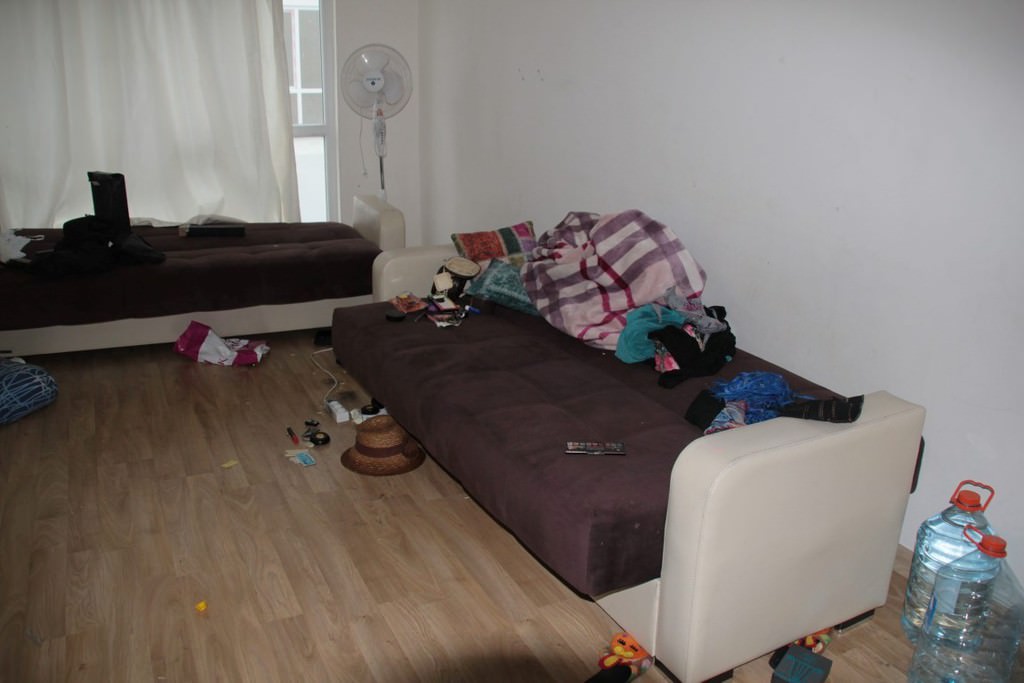 Reina saldırganının yakalandığı evin içeriden fotoğrafları