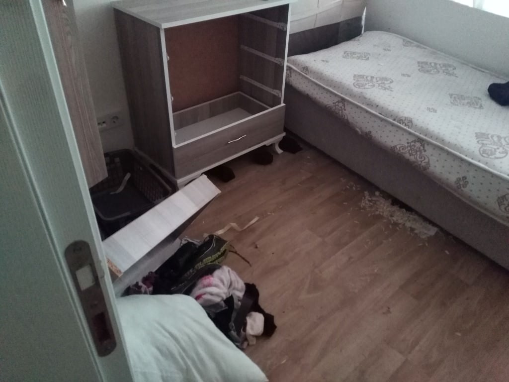 Reina saldırganının yakalandığı evin içeriden fotoğrafları